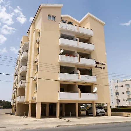 Kave Blue Mackenzie 1 Bdr Flat With Pool Apartment *