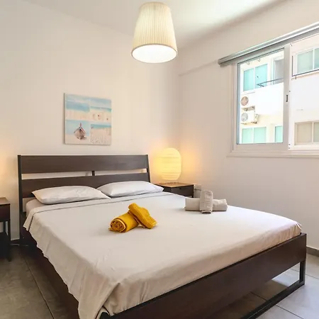 Kave Blue Mackenzie 1 Bdr Flat With Pool Apartment Larnaca