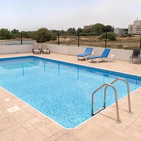 Kave Blue Mackenzie 1 Bdr Flat With Pool Larnaca
