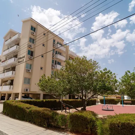 Kave Blue Mackenzie 1 Bdr Flat With Pool Apartment *