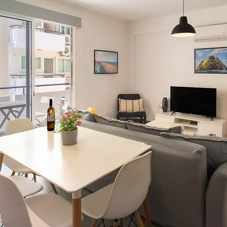 Apartment Kave Blue Mackenzie 1 Bdr Flat With Pool *